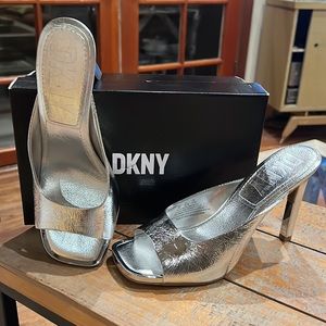 DKNY metallic Anya high sandals